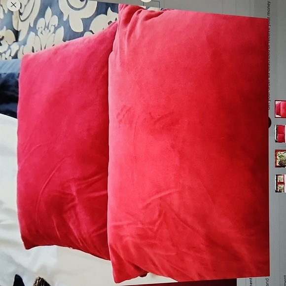 2 Holiday pillows - Picture 4 of 4